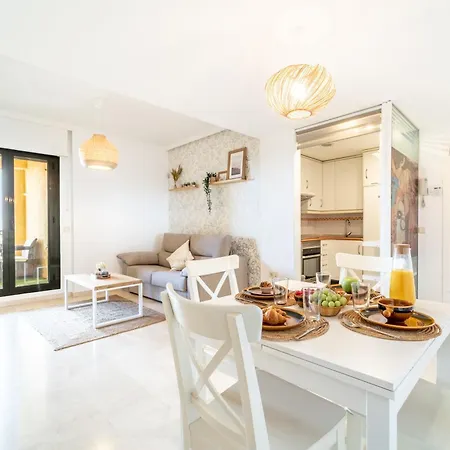 Fabulous Golf Front Apartment With Pool And Seaview Benalmádena Zewnętrze zdjęcie